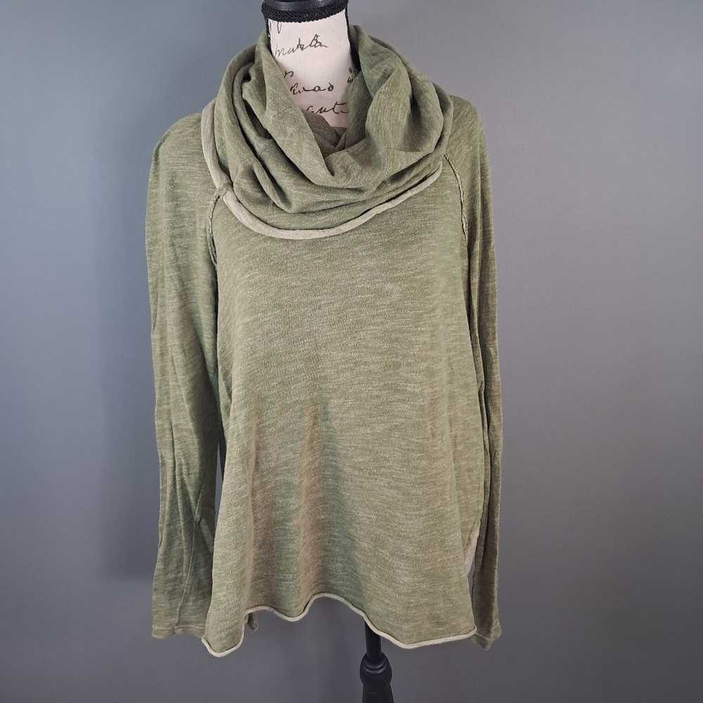 Free People Beach Heather Green Long Sleeve Cowel Neck Pullover Top One Size